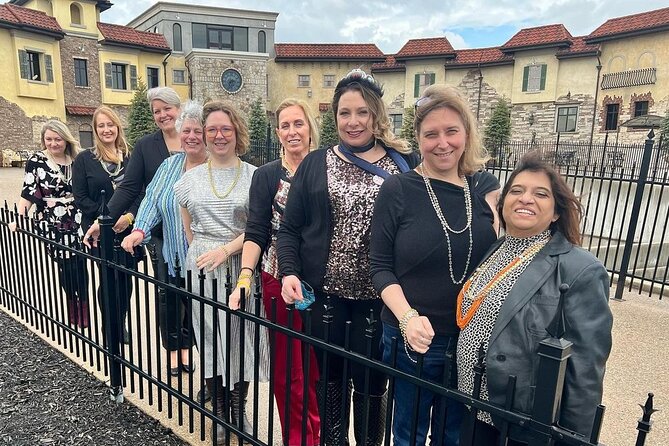 THE CHEERS TOUR: Niagara-on-the-Lake Wine and Cheese Tour - Drinking smart: water, sample sizes, and the no-driving payoff