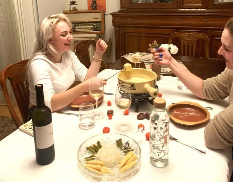 Traditional Swiss Dinner: Cheese Fondue, Appetizers/Dessert - What you eat: the aperitif, the fondue, and the dessert