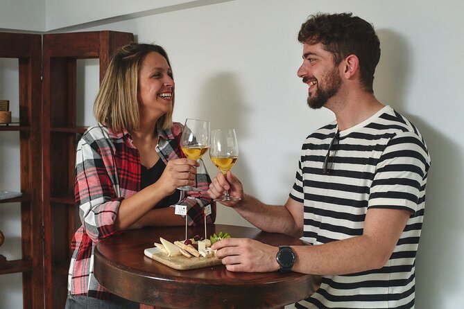 Visit La Antigua Cheese Factory (Cheese Tourism) - The tasting of two varieties: how to make it count