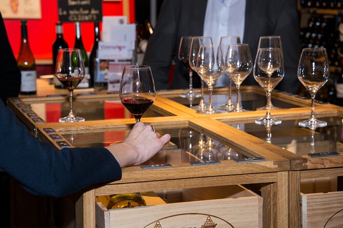 Wine and cheese tasting in Bastille - What you taste: 3 wines paired with French cheese