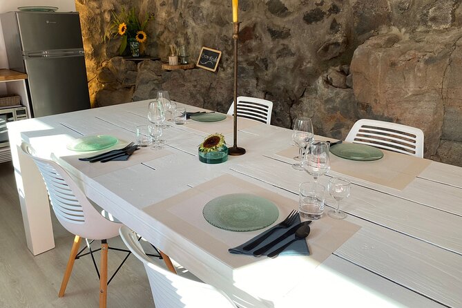 Wine, Cheese & Charcuterie Tasting, including complimentary tour - How the evening flows in 2 hours 30 minutes