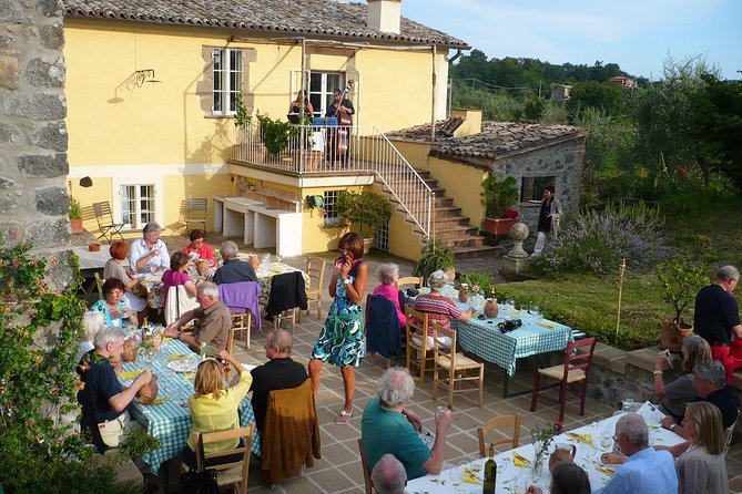 Winery tour and wine, cheese & charcuterie tasting - Getting there from Orvieto: plan for the hills