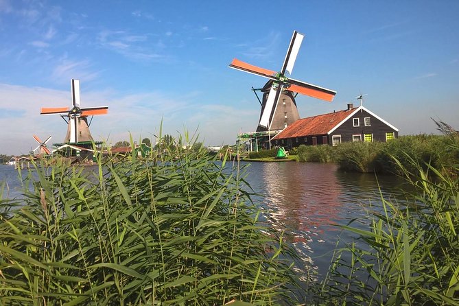 Zaanse Schans Windmills, Clogs and Dutch Cheese Small-Group Tour from Amsterdam - Key things you’ll notice on this Zaanse Schans tour