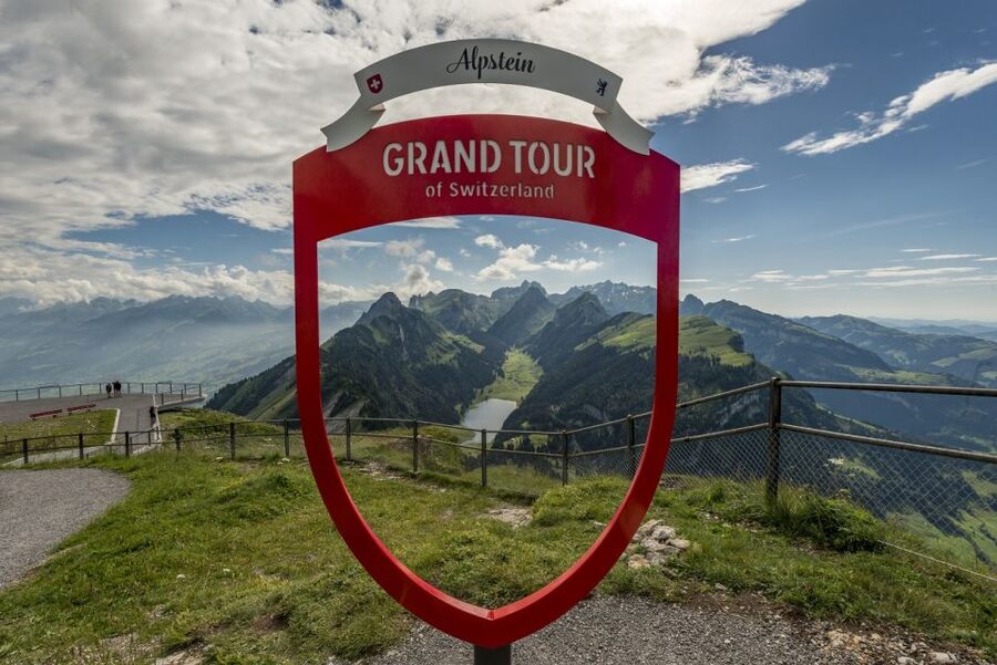 Zurich: Appenzell Day Trip with Farm Visit & Cheese Tasting - Price and value: why $233 can be fair here