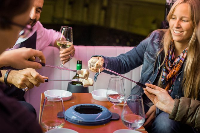 Zurich eTukTuk Private Tour - with Cheese Fondue and Wine - Where you meet and how the ride feels in real life